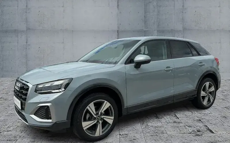 Gebraucht Audi Q2 Advanced 150 PS (110 kW) 2022 Grau SUV