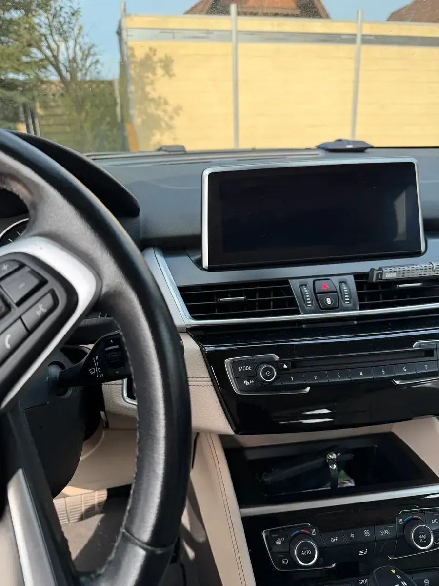 Gebraucht BMW 225 224 PS (164 kW) 2017 Schwarz Limousine