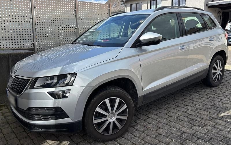Gebraucht Skoda Karoq Active 116 PS (85 kW) 2021 Silber SUV