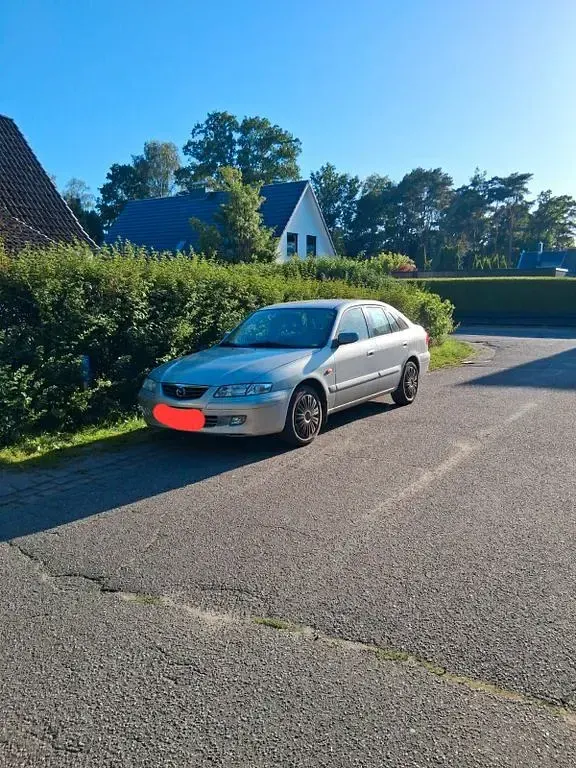 Gebraucht Mazda 626 Exclusive 116 PS (85 kW) 2002 Silber Limousine