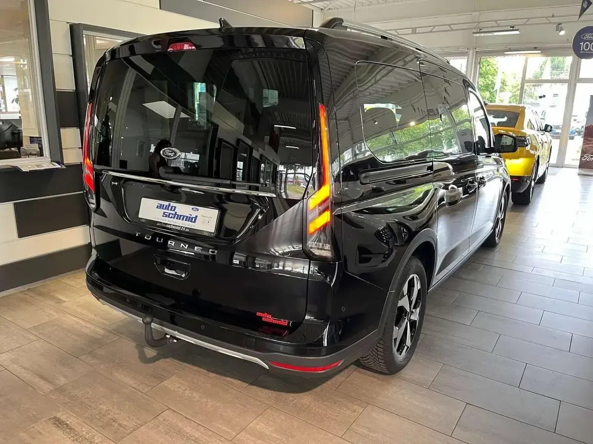 Gebraucht Ford Grand Tourneo Connect Active 122 PS (89 kW) 2025 Cyclone intense black Van / Kleinbus
