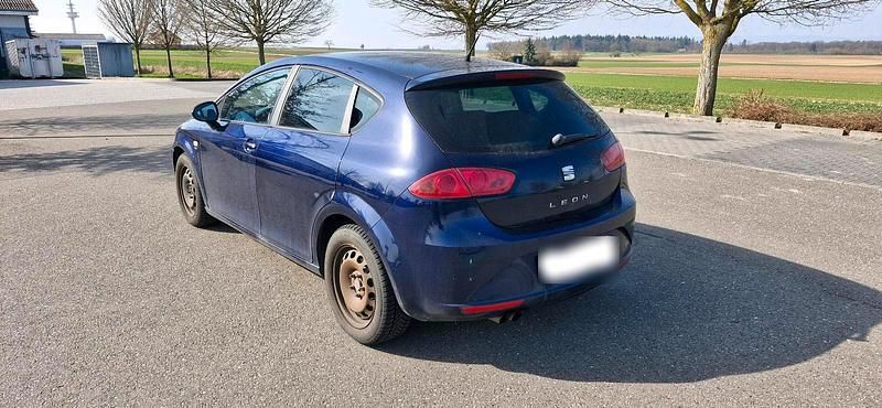 Gebraucht Seat Leon Sport 125 PS (91 kW) 2009 Blau Kleinwagen