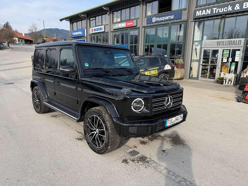 Second-hand Mercedes G400 330 CP (242 kW) 2022 Negru SUV