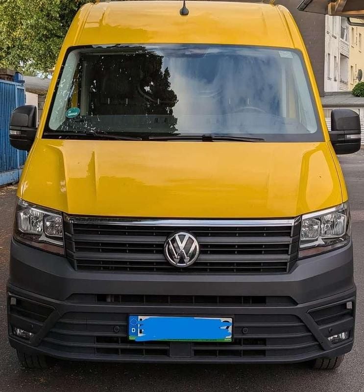 Second-hand VW Crafter 177 CP (130 kW) 2022 Galben Van