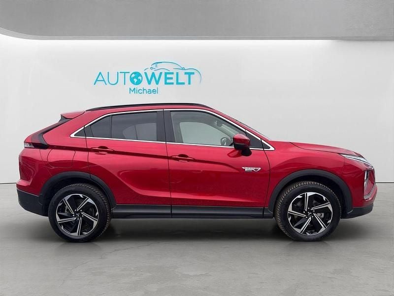 Gebraucht Mitsubishi Eclipse Cross 98 PS (72 kW) 2021 Rot SUV