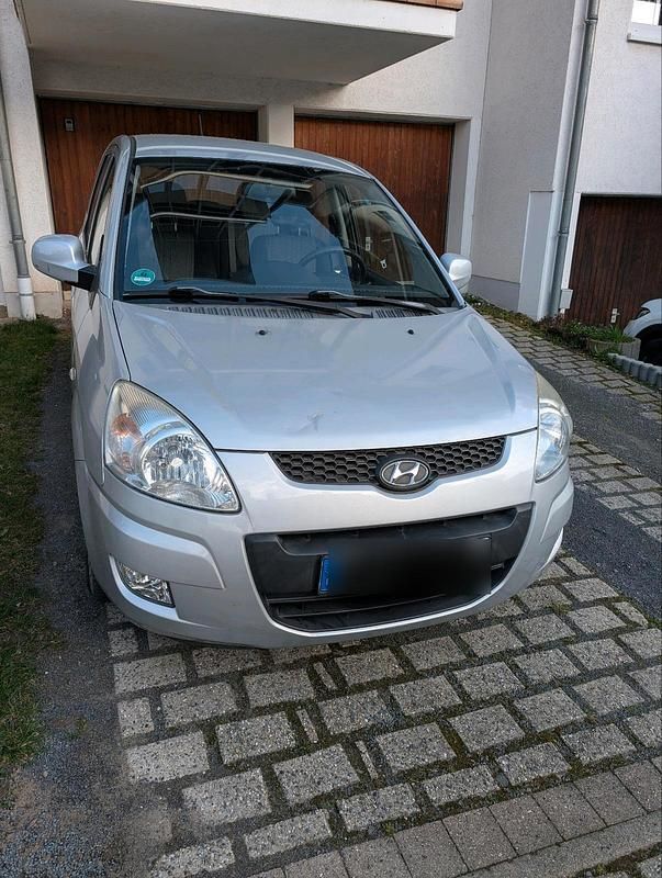 Gebraucht Hyundai Matrix Comfort 101 PS (74 kW) 2009 Grau Van / Kleinbus