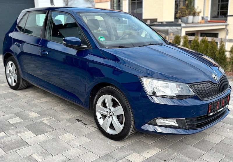 Gebraucht Skoda Fabia Cool Plus 60 PS (44 kW) 2017 Blau Kleinwagen
