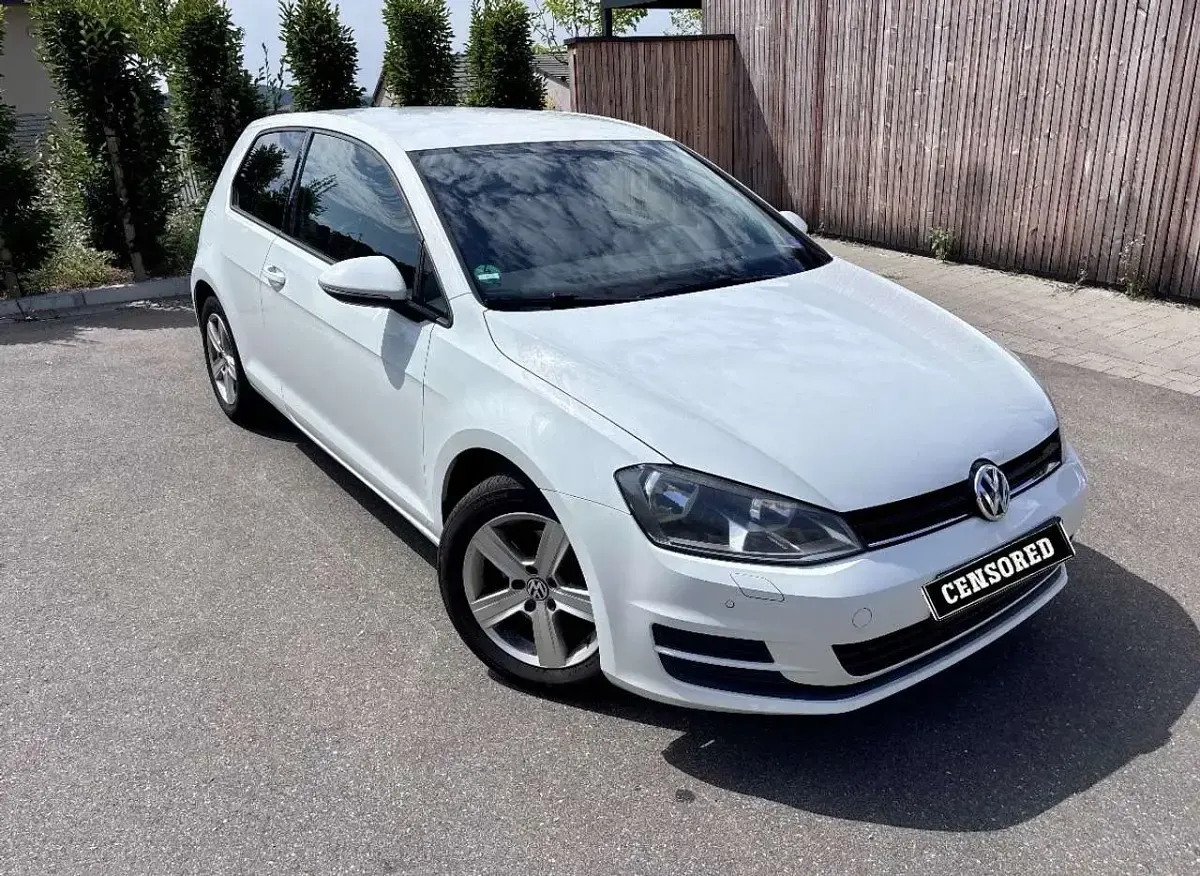 Gebraucht VW Golf VII Comfortline 86 PS (63 kW) 2013 Weiß Coupé