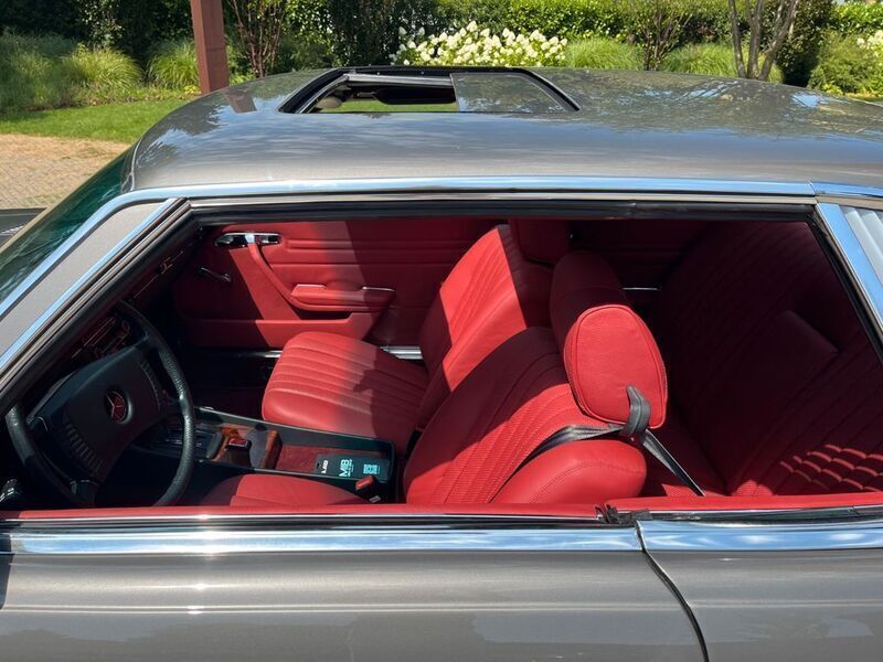 Gebraucht Mercedes 350 200 PS (147 kW) 1974 Anthrazit met. Coupé