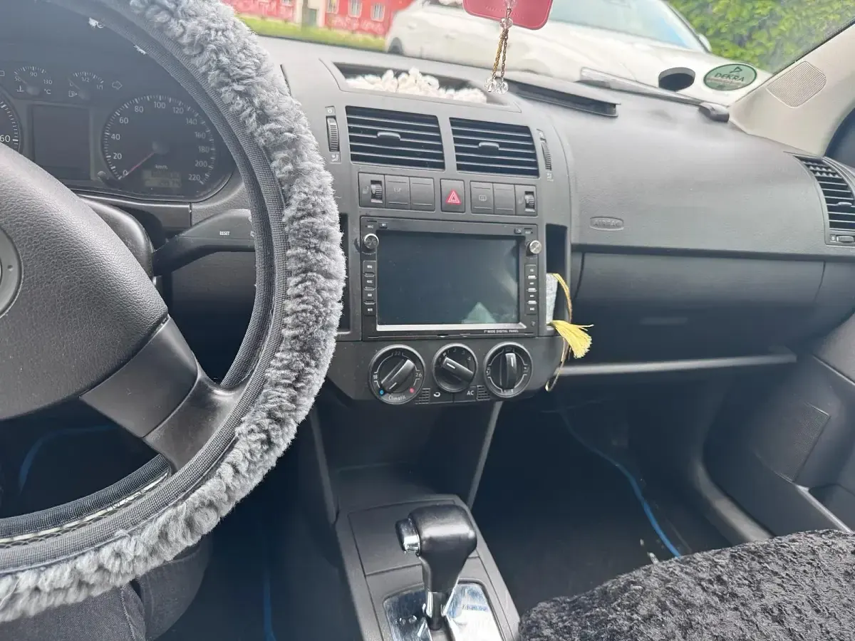 Gebraucht VW Polo 80 PS (58 kW) 2008 Blau Kleinwagen