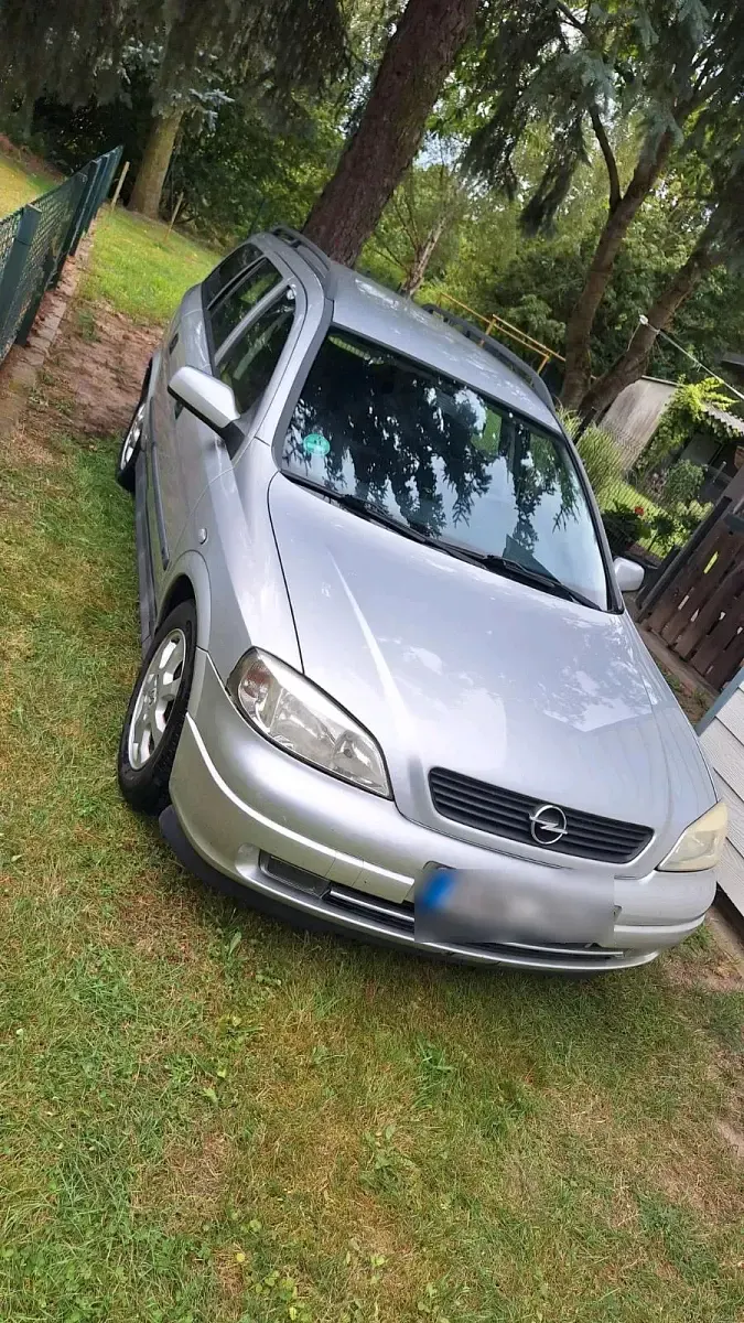 Gebraucht Opel Astra 102 PS (75 kW) 2002 Silber Kombi