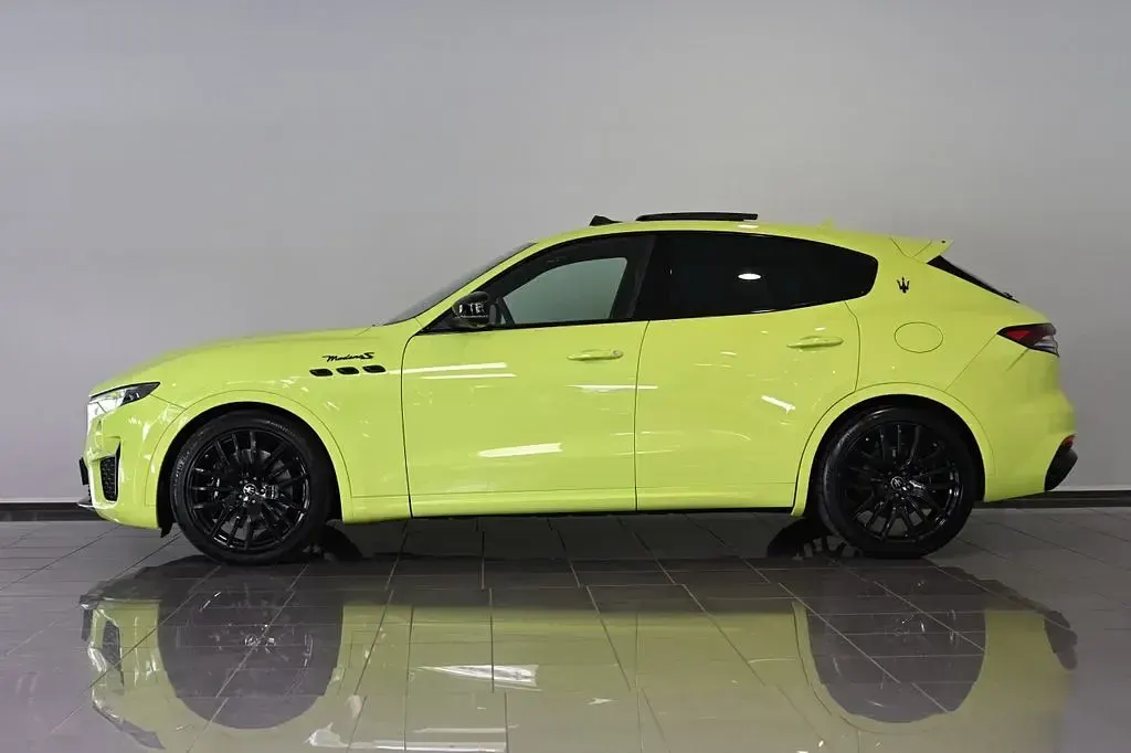 Gebraucht Maserati Levante 430 PS (316 kW) 2023 Grün SUV
