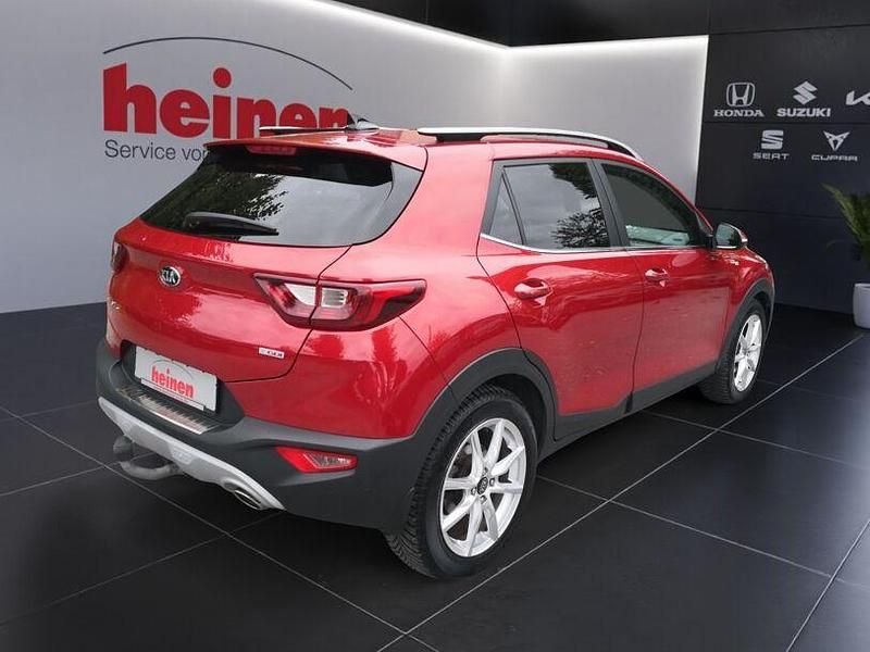 Gebraucht Kia Stonic Platinum Edition 120 PS (88 kW) 2018 Rot SUV