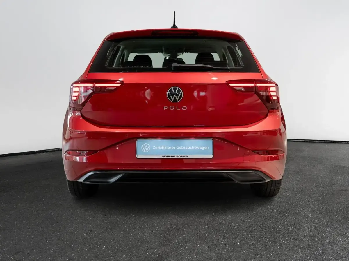 Gebraucht VW Polo 80 PS (58 kW) 2022 Rot Kleinwagen