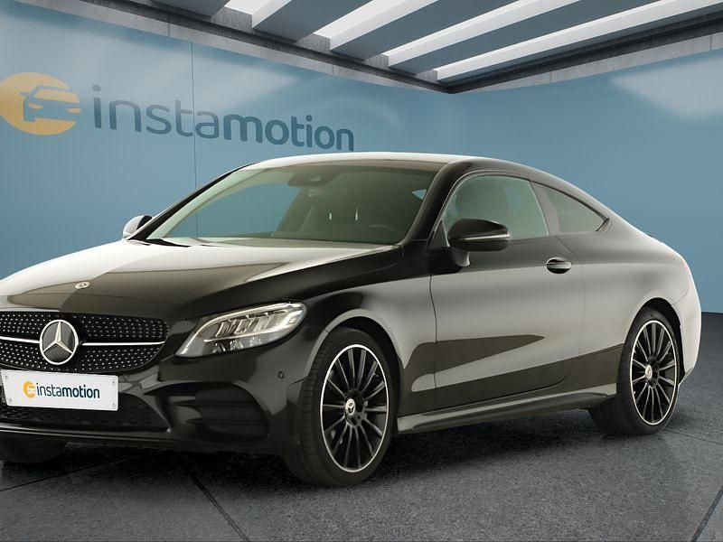 Schwarz Gebraucht 2022 Mercedes C200 Coupé | 40.949 € (Teuer) - Bild 1/4