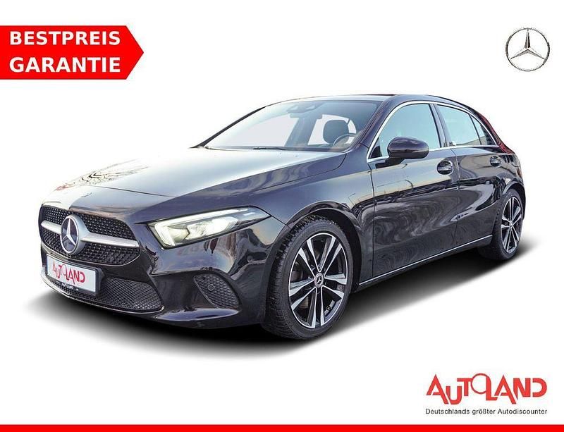 Schwarz Gebraucht 2019 Mercedes A220 Progressive Limousine | 22.990 € (Fairer Preis) - Bild 1/4