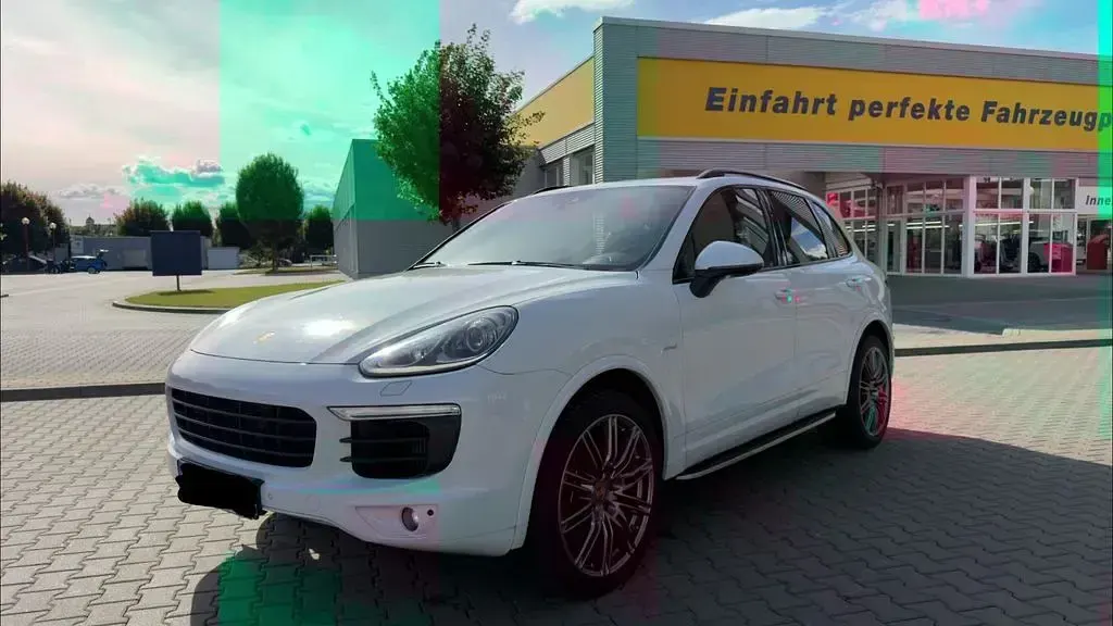 Gebraucht Porsche Cayenne 262 PS (192 kW) 2015 Weiß SUV