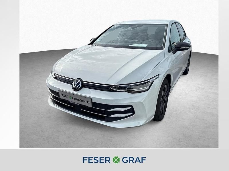 Pure white Gebraucht 2024 VW Golf VIII Goal Limousine | 25.370 € (Superpreis) - Bild 1/4
