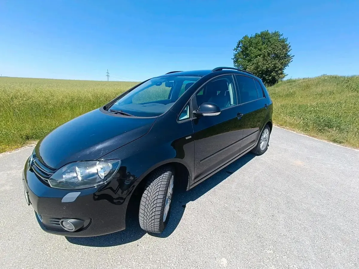 Gebraucht VW Golf VII 140 PS (102 kW) 2013 Schwarz Kombi