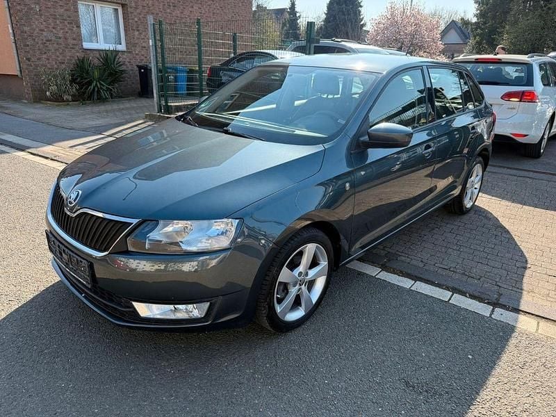 Gebraucht Skoda Rapid Ambition 86 PS (63 kW) 2014 Grau Kleinwagen