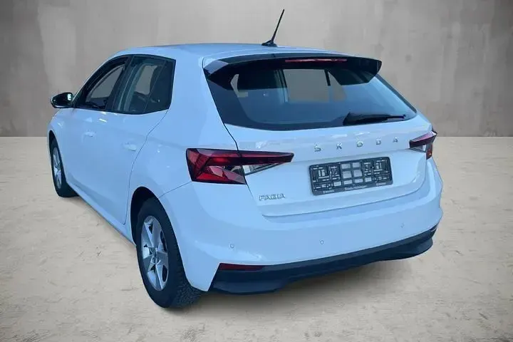 Gebraucht Skoda Fabia Ambition 95 PS (69 kW) 2023 Weiß Kleinwagen