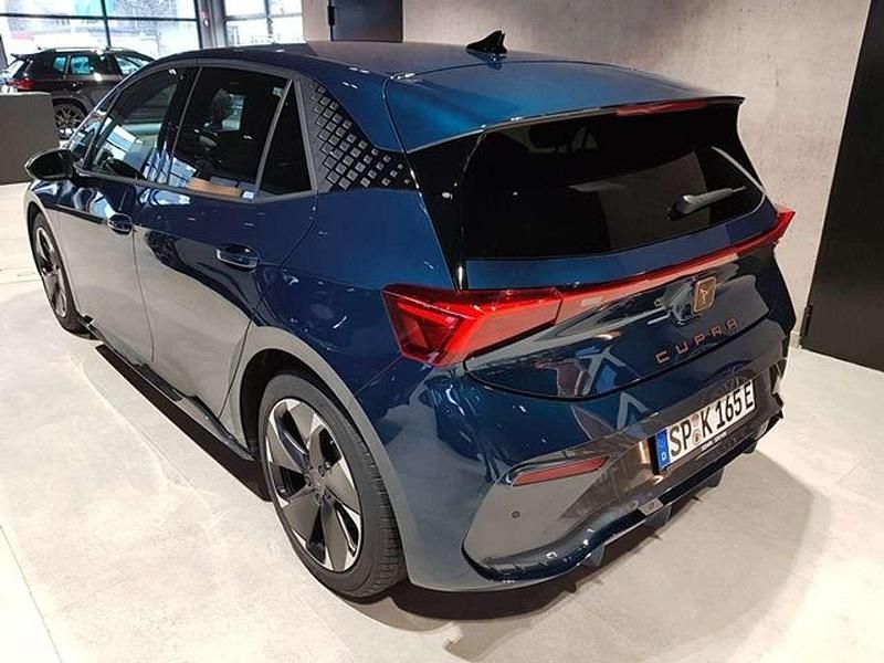 Neu Cupra Born 150 kW (204 PS) 2026 Aurora blue Kleinwagen