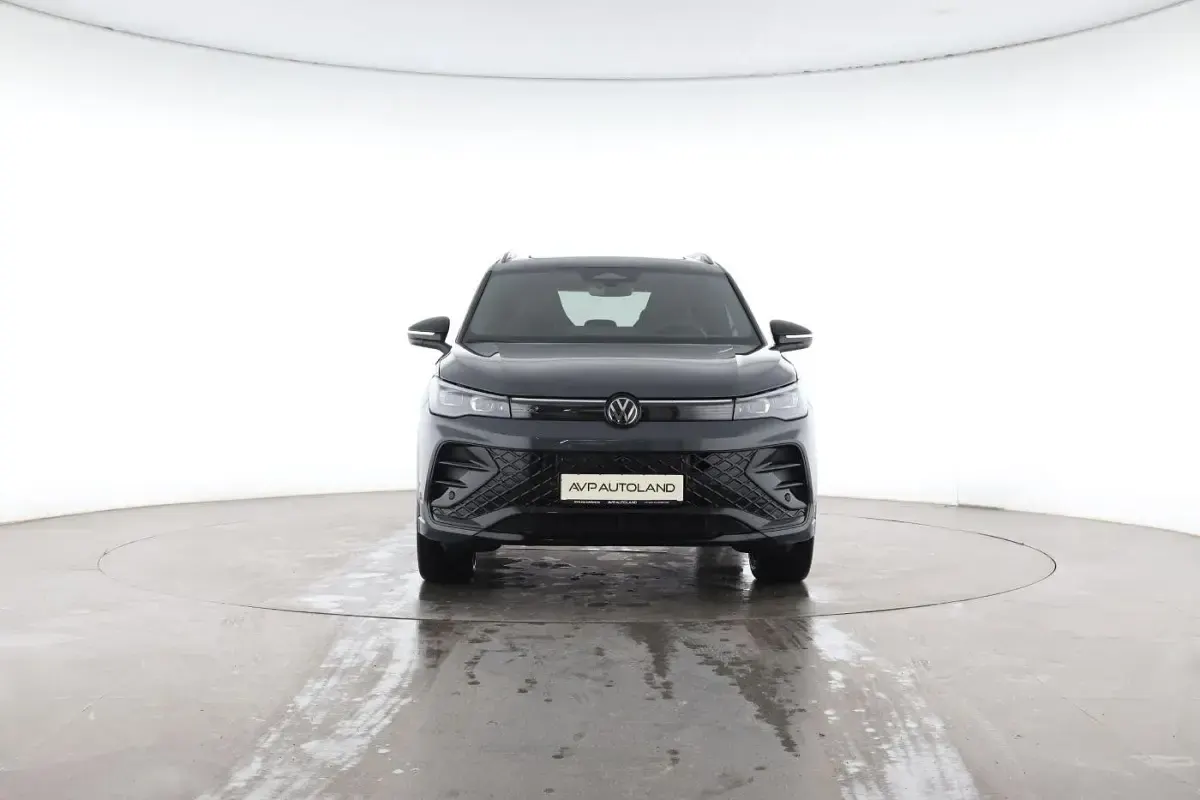 Gebraucht VW Tiguan Style 193 PS (141 kW) 2026 Delfingrau SUV