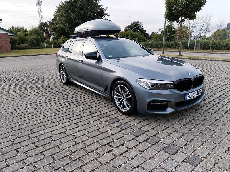 Gebraucht BMW 520 M Sport 190 PS (139 kW) 2017 Grau Kombi