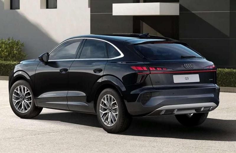 Neu Audi Q3 204 PS (150 kW) 2026 Mythosschwarz metallic SUV