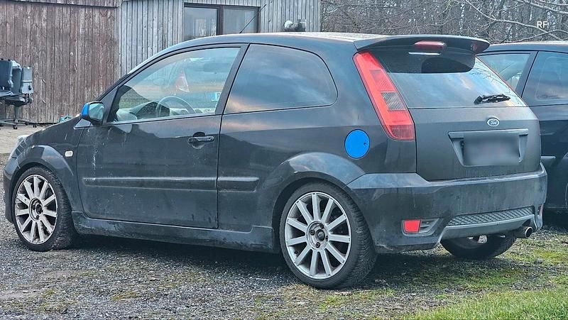 Gebraucht Ford Fiesta ST 150 PS (110 kW) 2005 Schwarz Kleinwagen