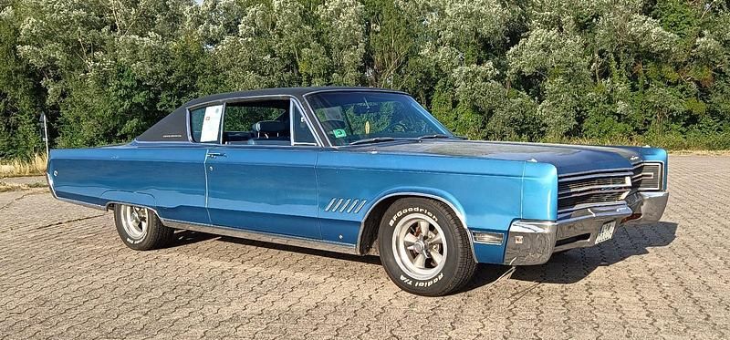 Blau Gebraucht 1968 Chrysler 300 Coupé | 23.800 € - Bild 1/4
