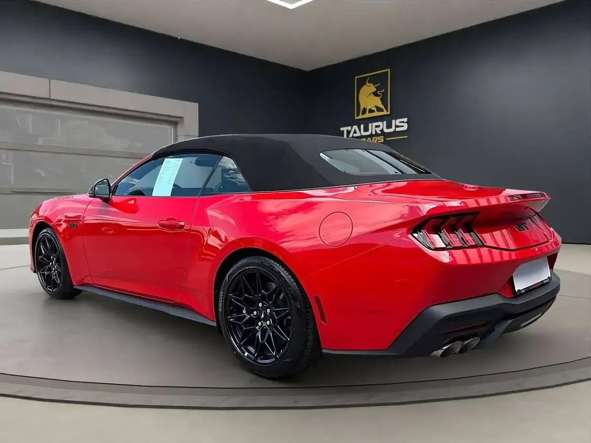 Neu Ford Mustang GT 446 PS (328 kW) 2026 Racerot Cabrio