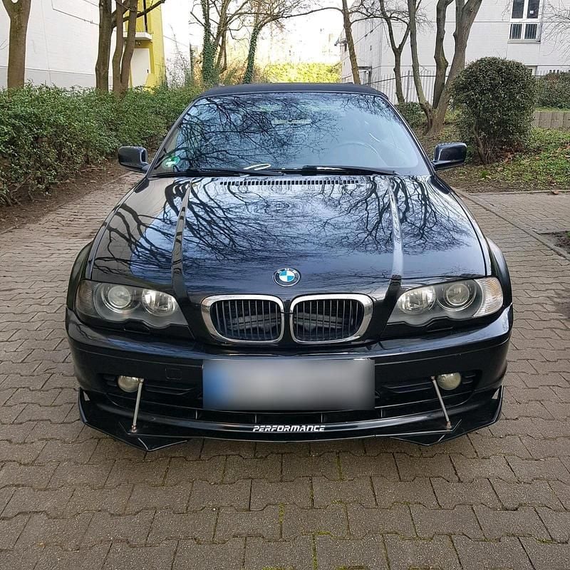 Gebraucht BMW 318 Cabriolet 143 PS (105 kW) 2002 Schwarz Cabrio