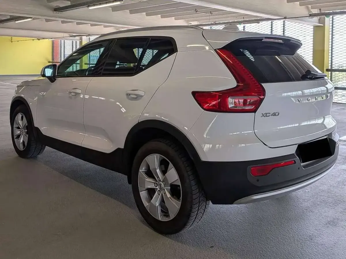Gebraucht Volvo XC40 190 PS (139 kW) 2019 Weiß SUV