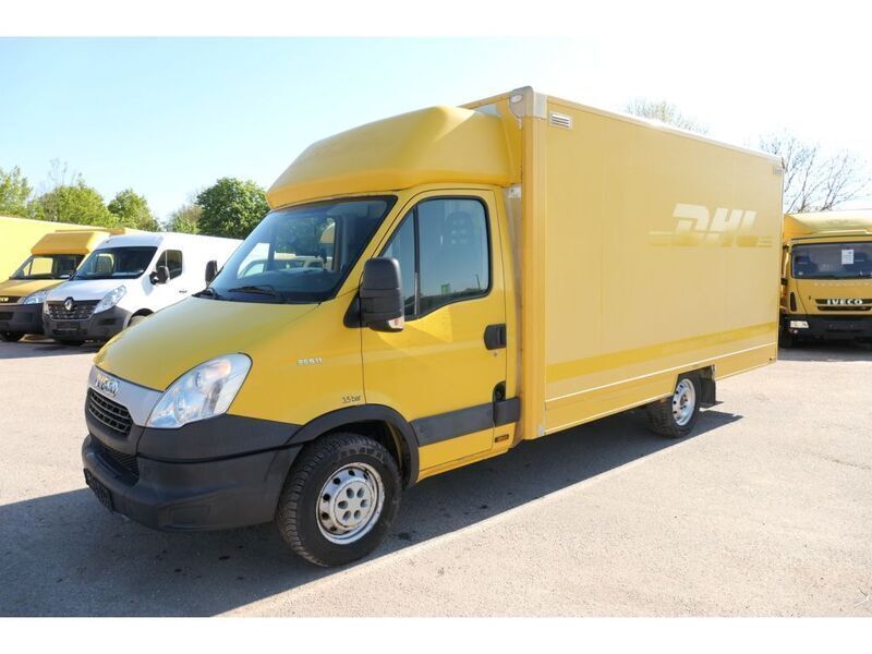 Gelb Gebraucht 2013 Iveco Daily Van | 9.282 € (Fairer Preis) - Bild 1/4