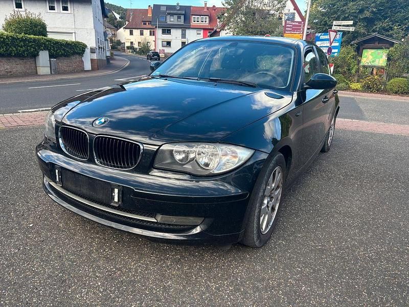 Schwarz Gebraucht 2008 BMW 116 Advantage Kleinwagen | 1.500 € (Guter Preis) - Bild 1/4