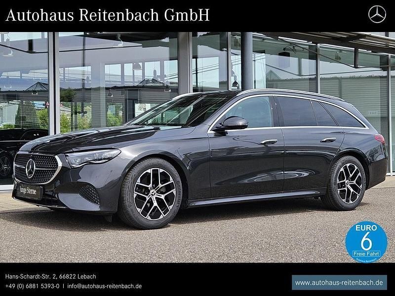 Grau Gebraucht 2024 Mercedes E220 Avantgarde Limousine | 52.799 € (Fairer Preis) - Bild 1/4