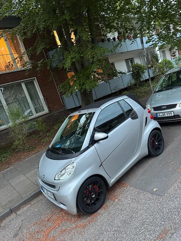 Gebraucht 2012 Smart ForTwo Cabrio Cabrio | 5.600 € (Fairer Preis) - Bild 1/4