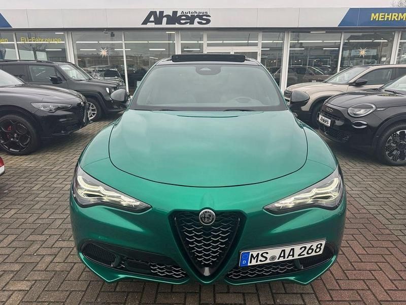 Gebraucht Alfa Romeo Stelvio Veloce 280 PS (205 kW) 2025 Gruen SUV