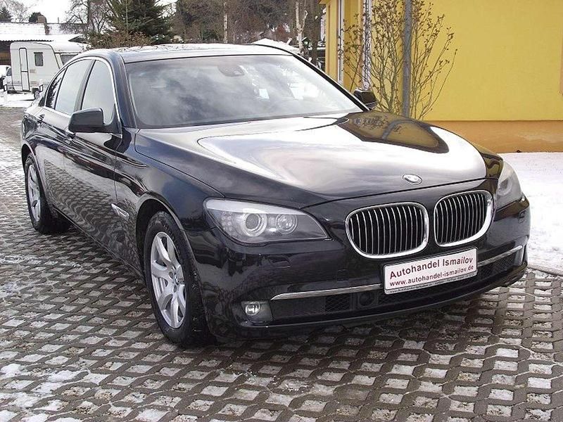 Gebraucht BMW 730 245 PS (180 kW) 2009 Schwarz Limousine