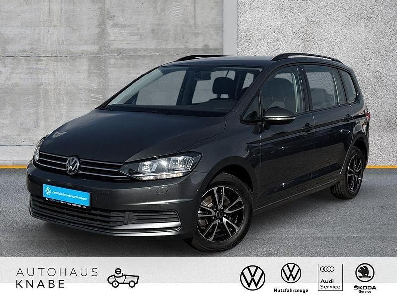 Außenfarbe: Gebraucht 2019 VW Touran Comfortline Van / Kleinbus | 23.880 € (Fairer Preis) - Bild 1/4