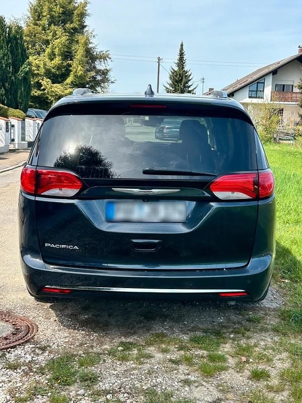 Second-hand Chrysler Pacifica 291 CP (214 kW) 2020 Gri Monovolum