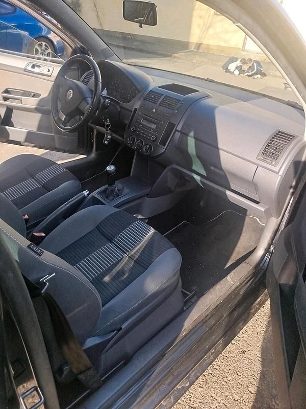 Gebraucht VW Polo 80 PS (58 kW) 2008 Schwarz Kleinwagen