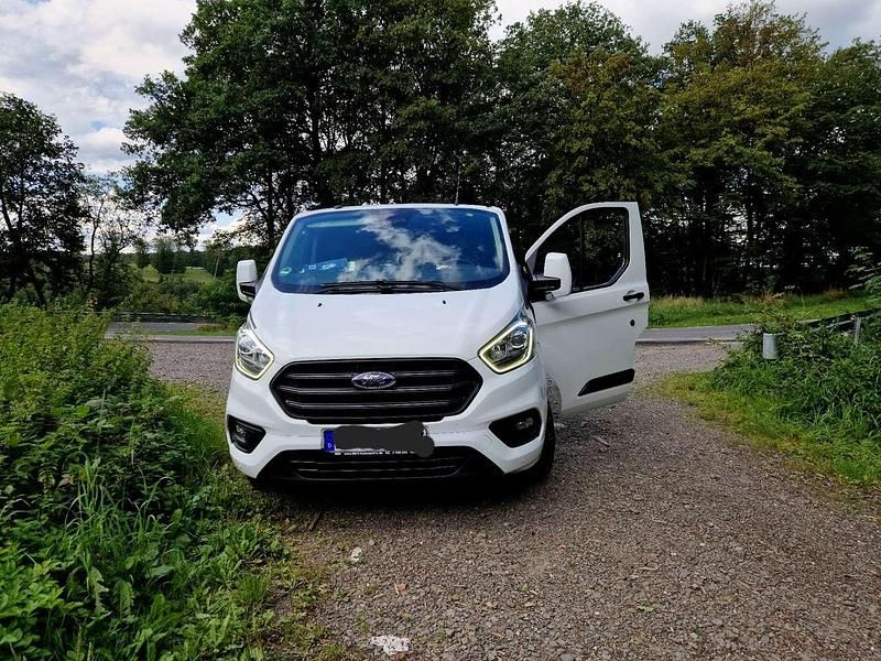 Gebraucht Ford Transit Custom Trend 175 PS (128 kW) 2019 Kombi