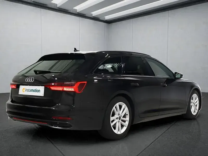 Gebraucht Audi A6 163 PS (119 kW) 2023 Schwarz Kombi