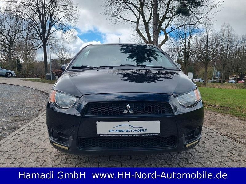Gebraucht Mitsubishi Colt Motion 75 PS (55 kW) 2012 Schwarz Kleinwagen