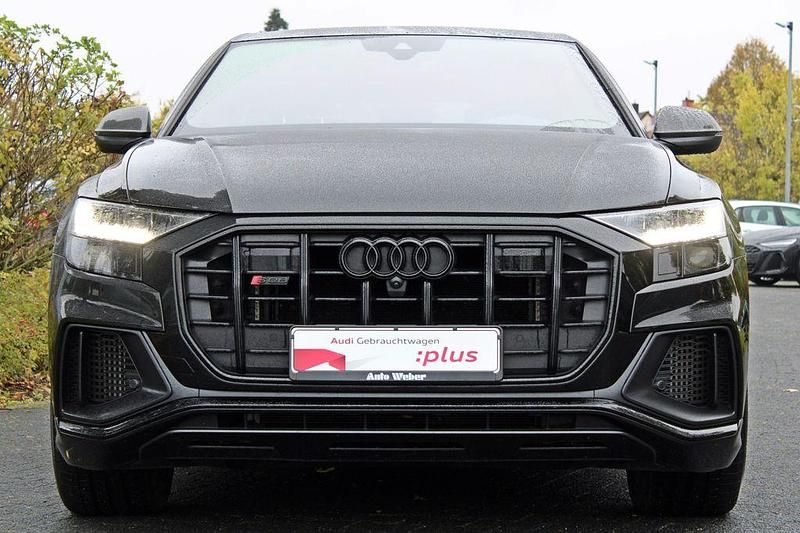 Gebraucht Audi SQ8 Competition 507 PS (372 kW) 2023 Mythosschwarz metallic SUV