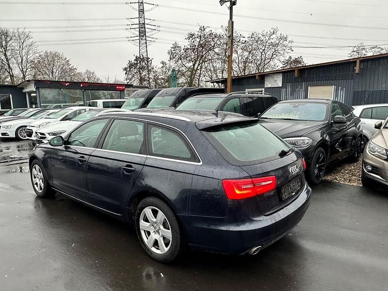 Gebraucht Audi A6 Ambiente 245 PS (180 kW) 2013 Blau Kombi