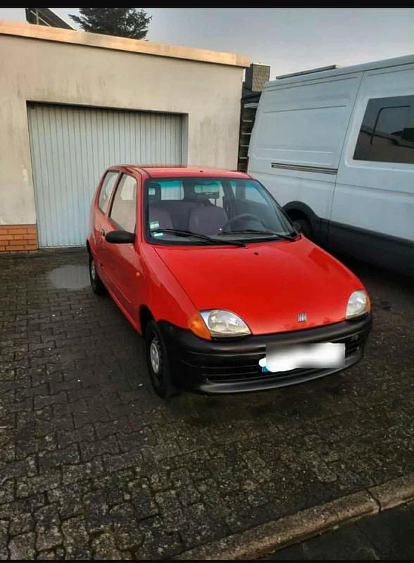 Rot Gebraucht 2002 Fiat Seicento Kleinwagen | 600 € (Guter Preis) - Bild 1/4