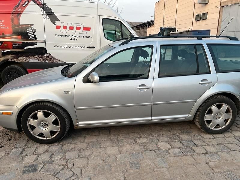 Gebraucht VW Bora 115 PS (84 kW) 2004 Silber Kombi